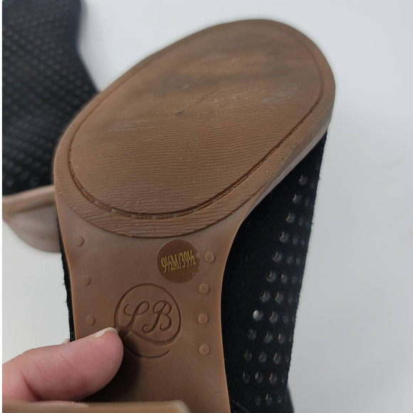Lucky Brand Larise Bootie Size 9.5 Round Peep Toe Perforated Suede Upper Black - Picture 6 of 7